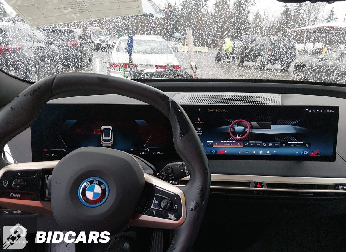 BMW IX XDRIVE 2025 - image 10