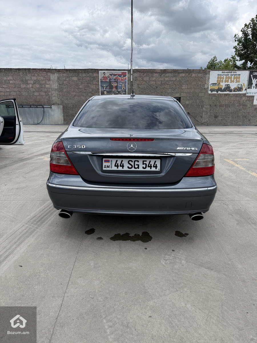 Mercedes W211 - image 3