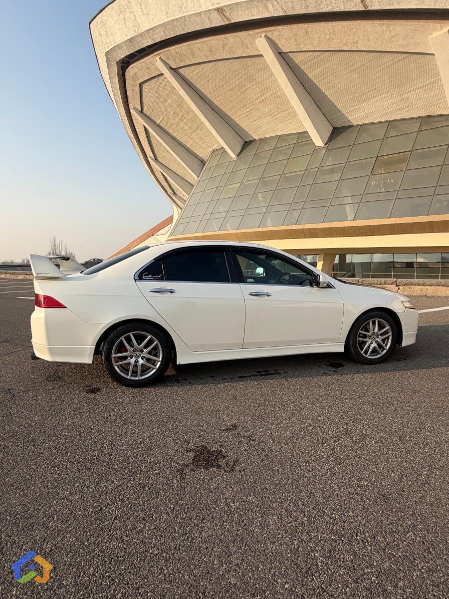 Honda Accord 7 - image 6