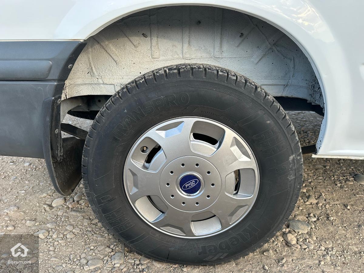 FORD TRANSIT TREND FULL - image 11