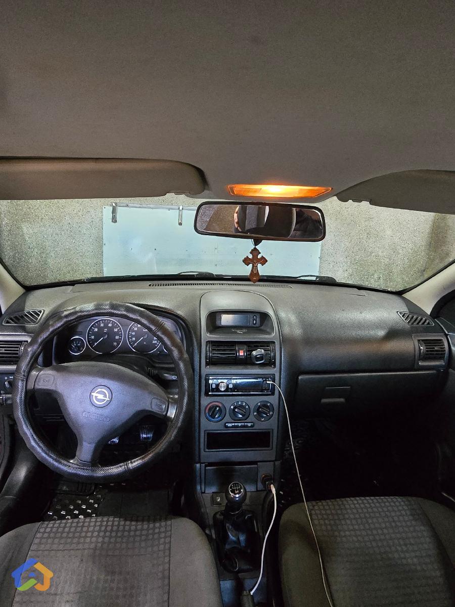 Opel Astra G 1.6 - image 8