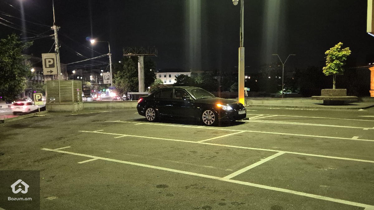 BMW e60 550i - image 6