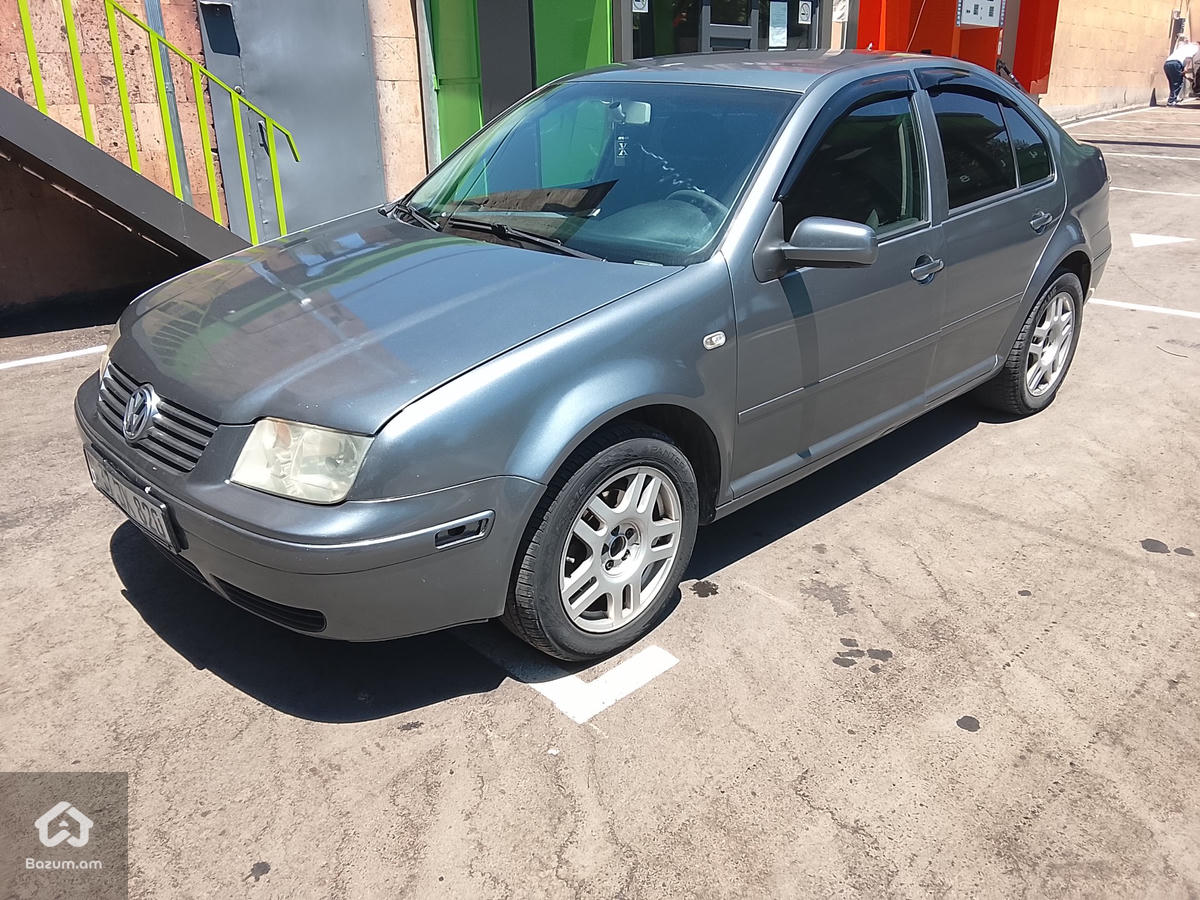 Volkswagen Jetta - image 3