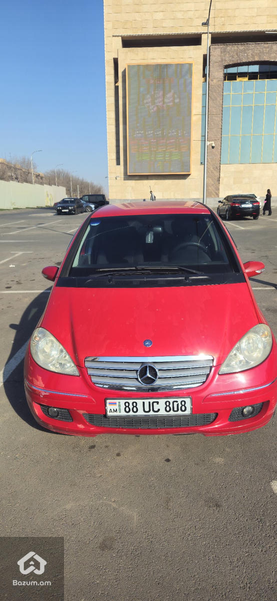 Mercedes Benz A170 - image 2