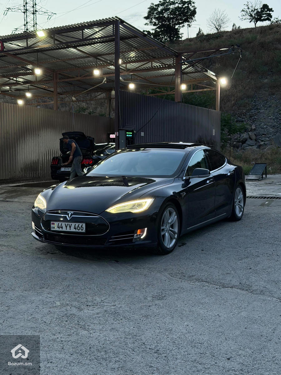 Tesla Model S85 Fastcharge - image 9