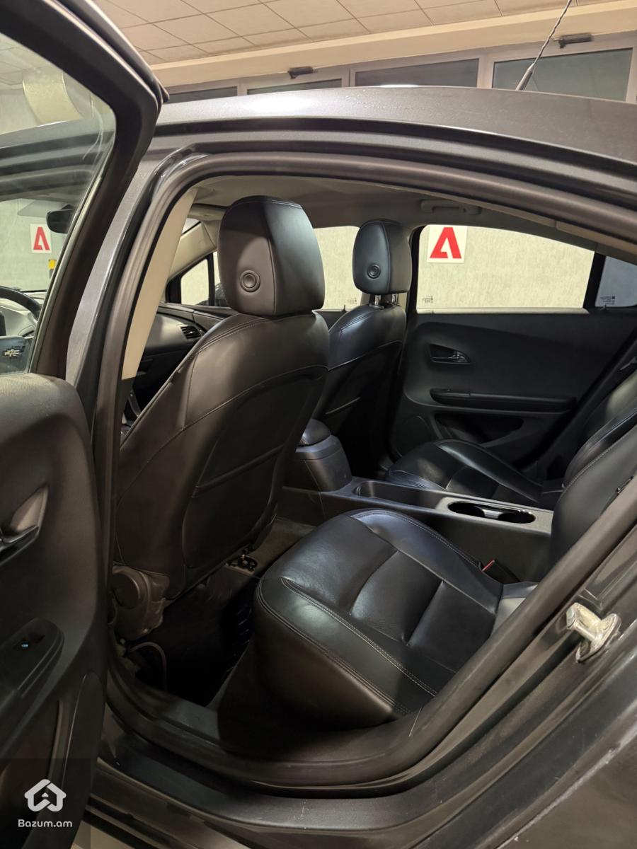 Chevrolet Volt 2013 Restyling - image 12