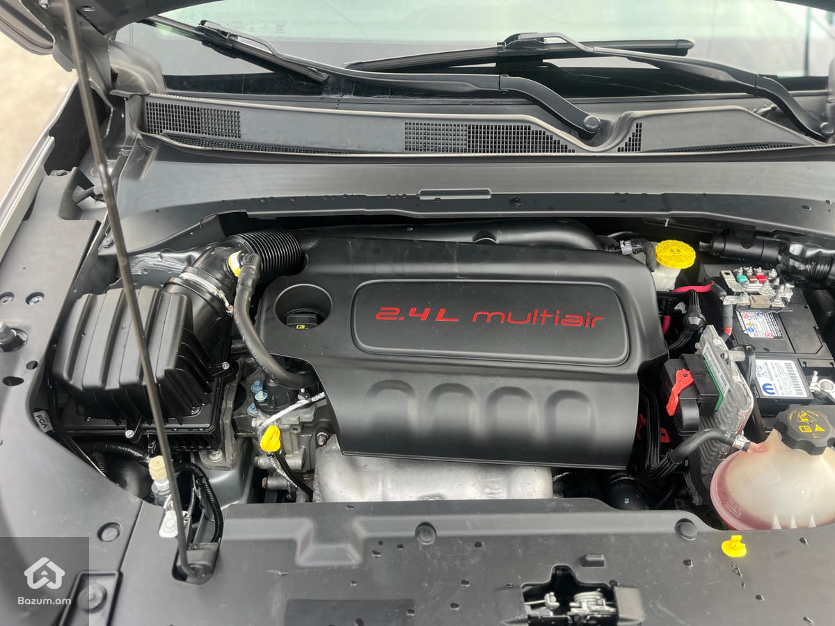 Jeep  COMPASS - image 13