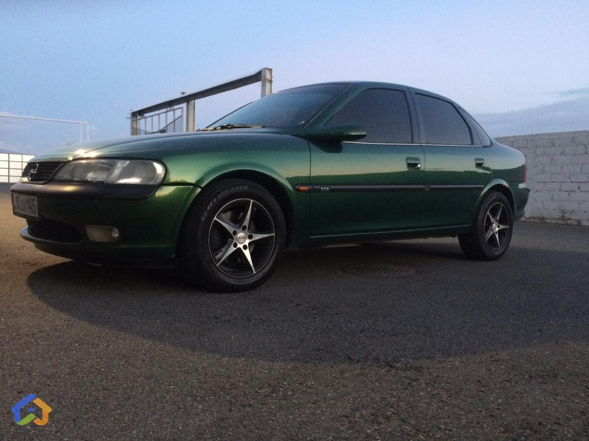 Opel Vectra - image 2