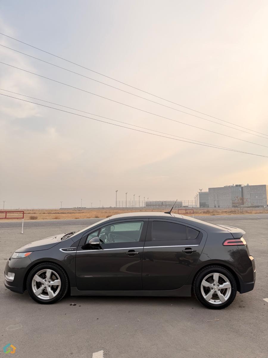 Chevrolet Volt 2014 - image 4