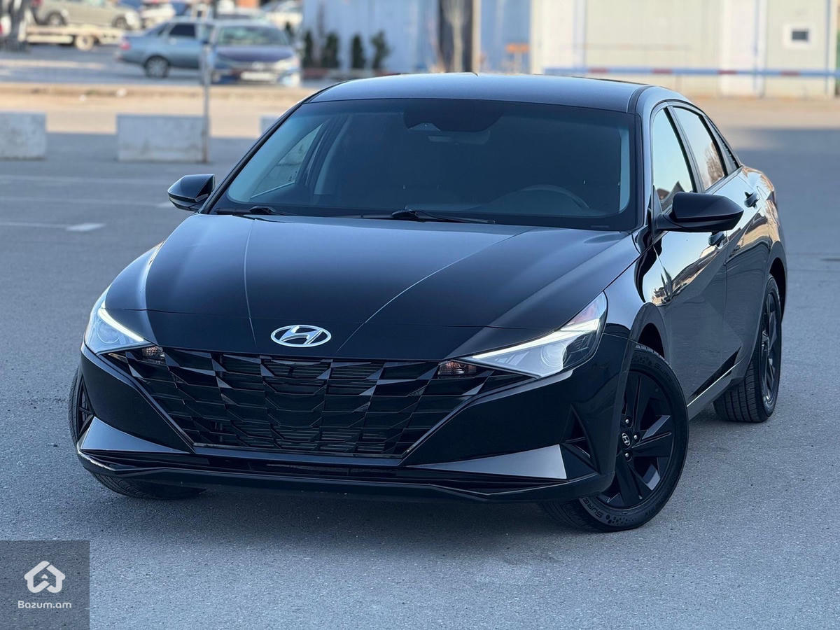 Hyundai Elantra - image 6