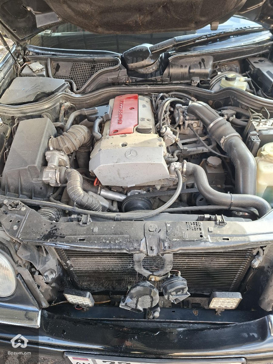 Mercedes-Benz E 200 1999 - image 6