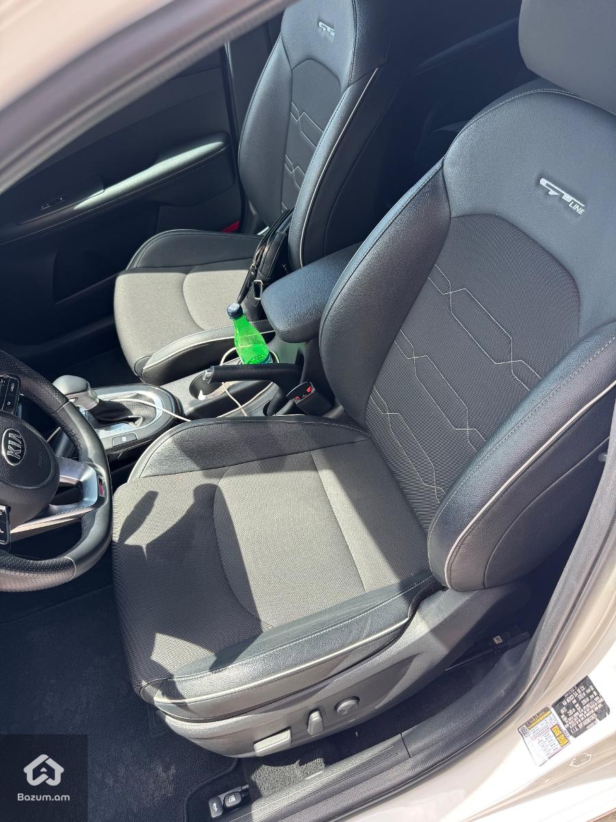 Kia forte GT line - image 9