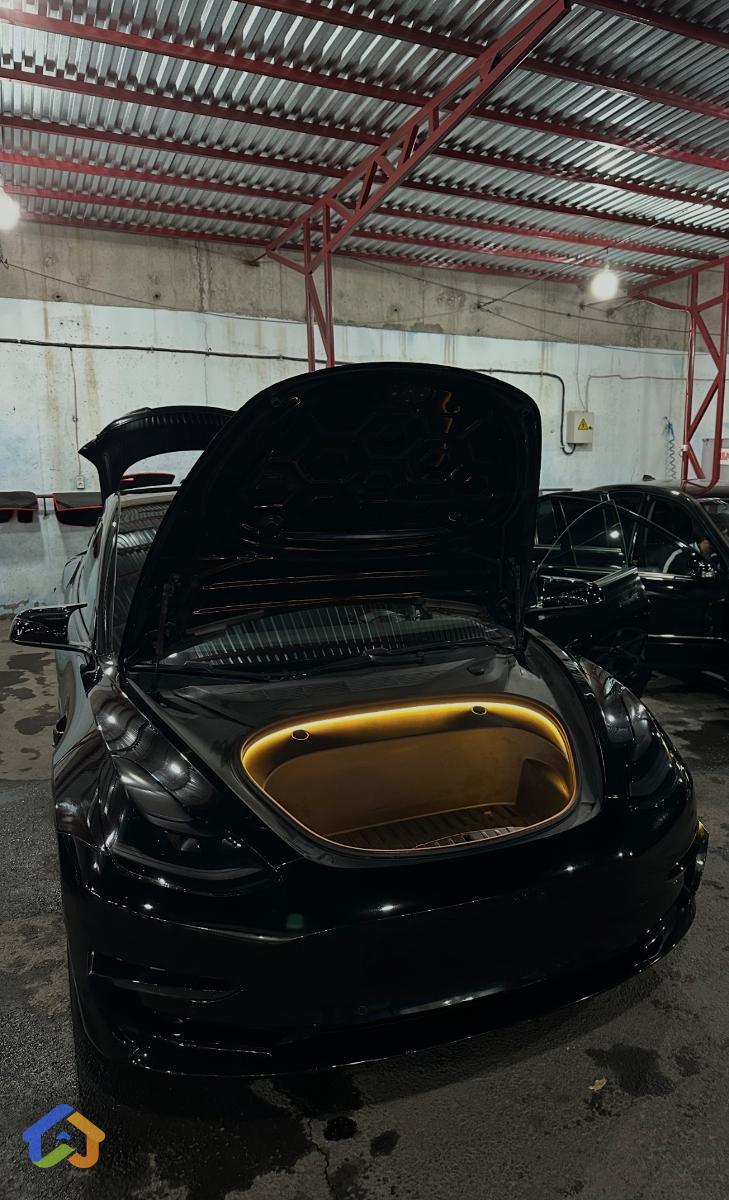 Tesla Model 3 SR+ - image 3