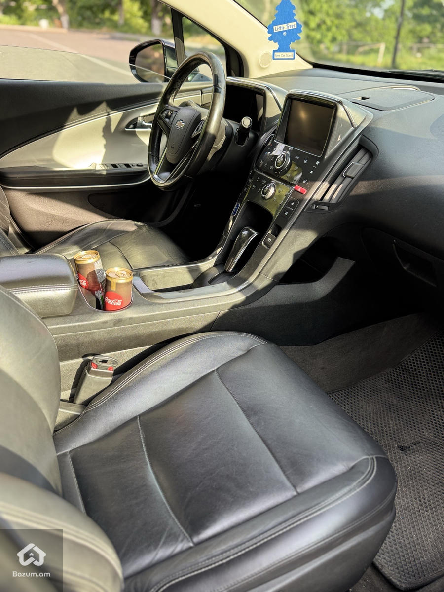 CHEVROLET VOLT  - image 2