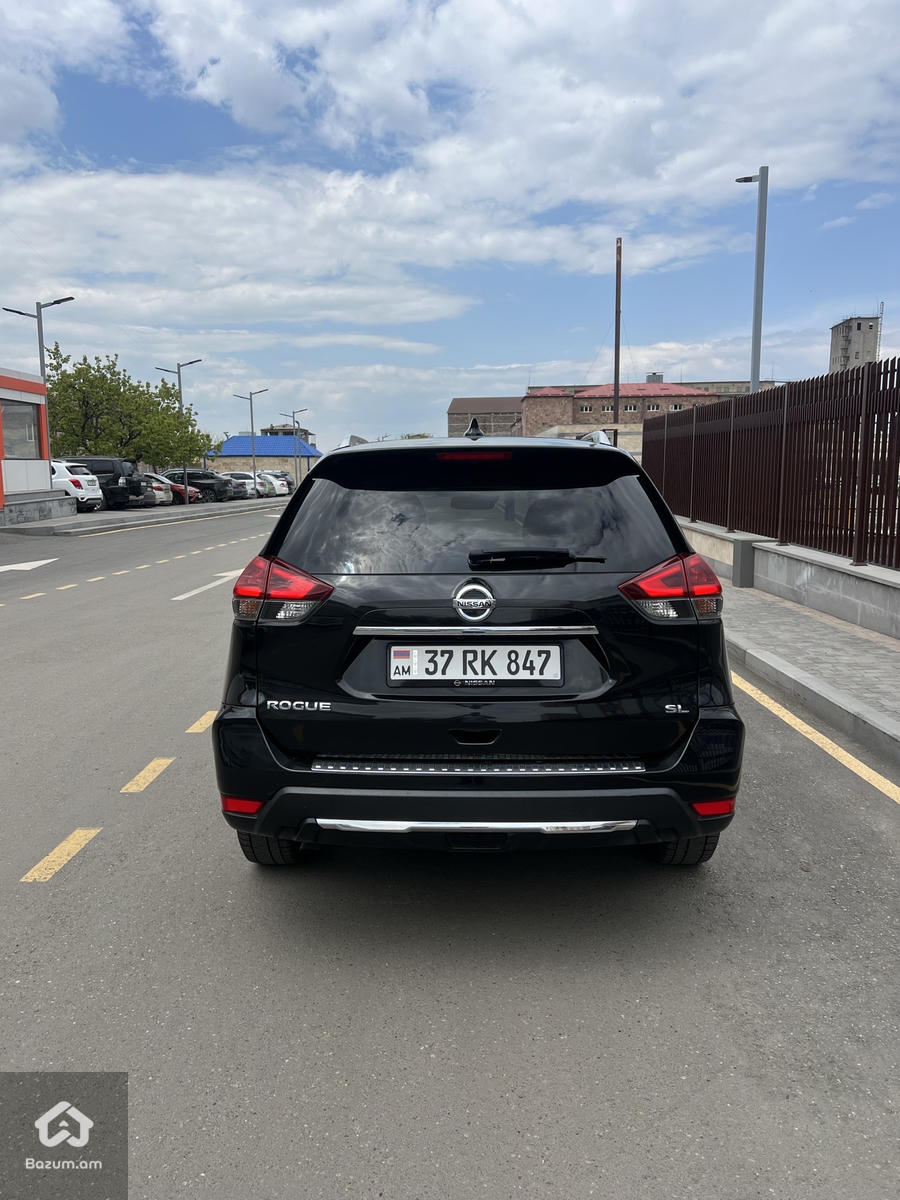 NISSAN ROGUE 2018 SL PREMIUM  - image 5