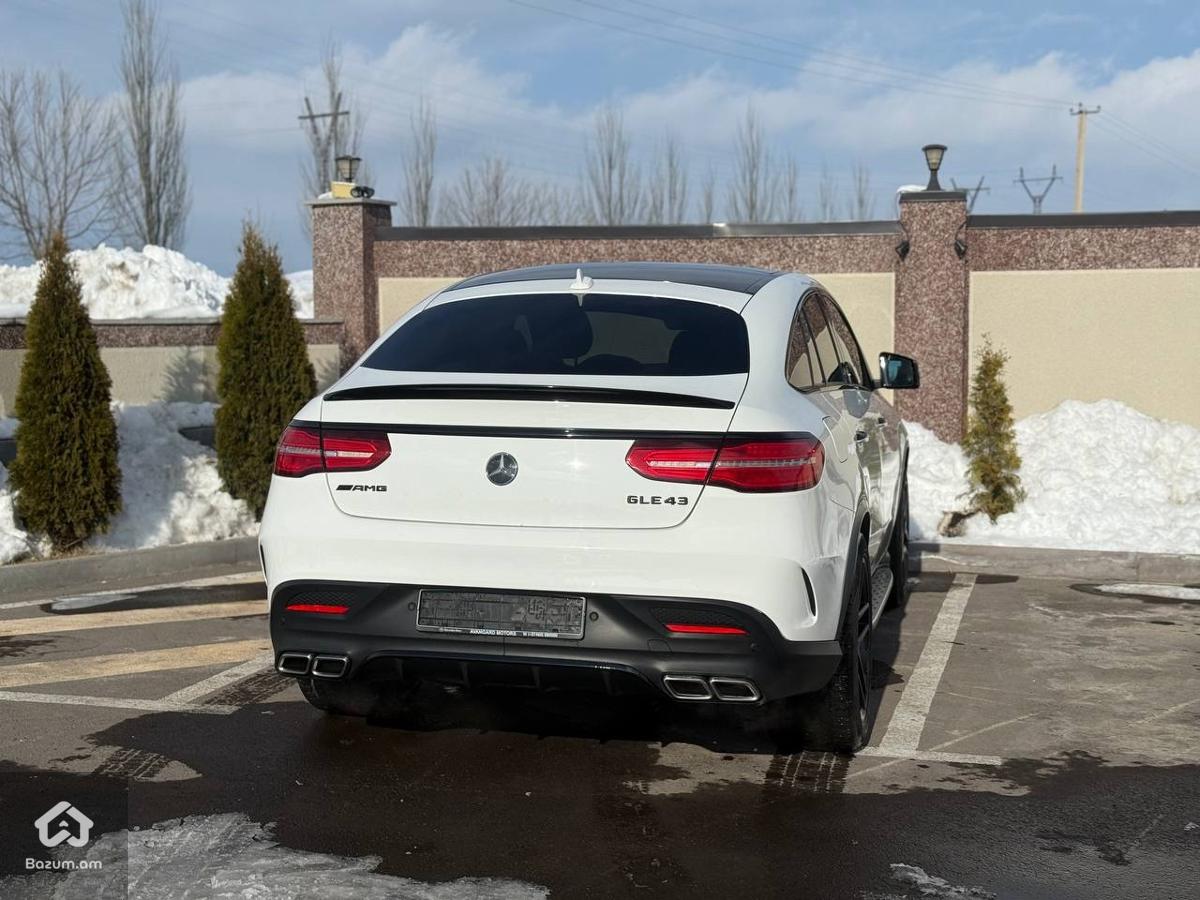 Mercedes-Benz GLE 450 coupe - image 4