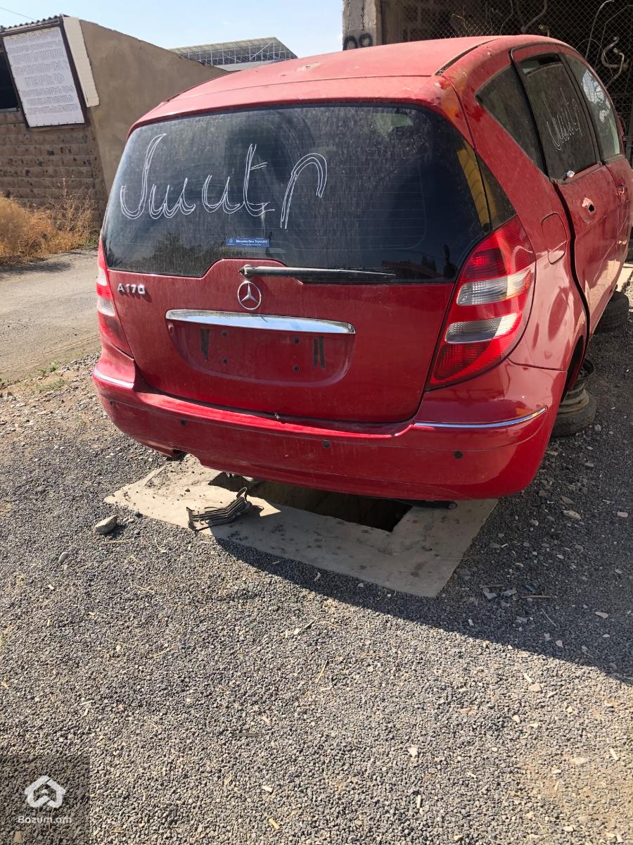 Mercedes benz w169 - image 1