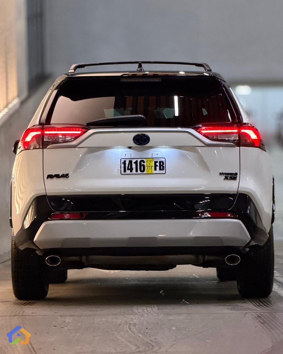 Hybrid Rav4 - image 9