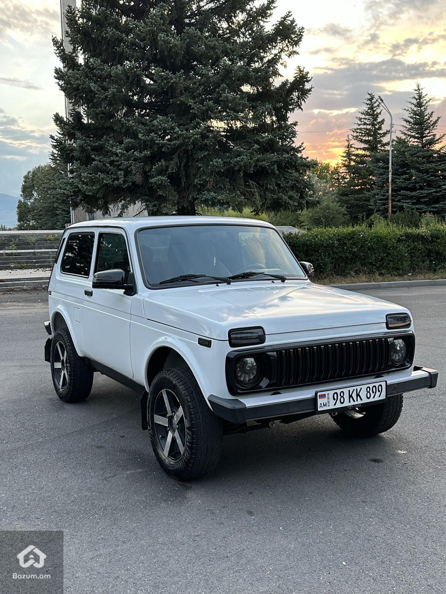 Lada Niva - image 4