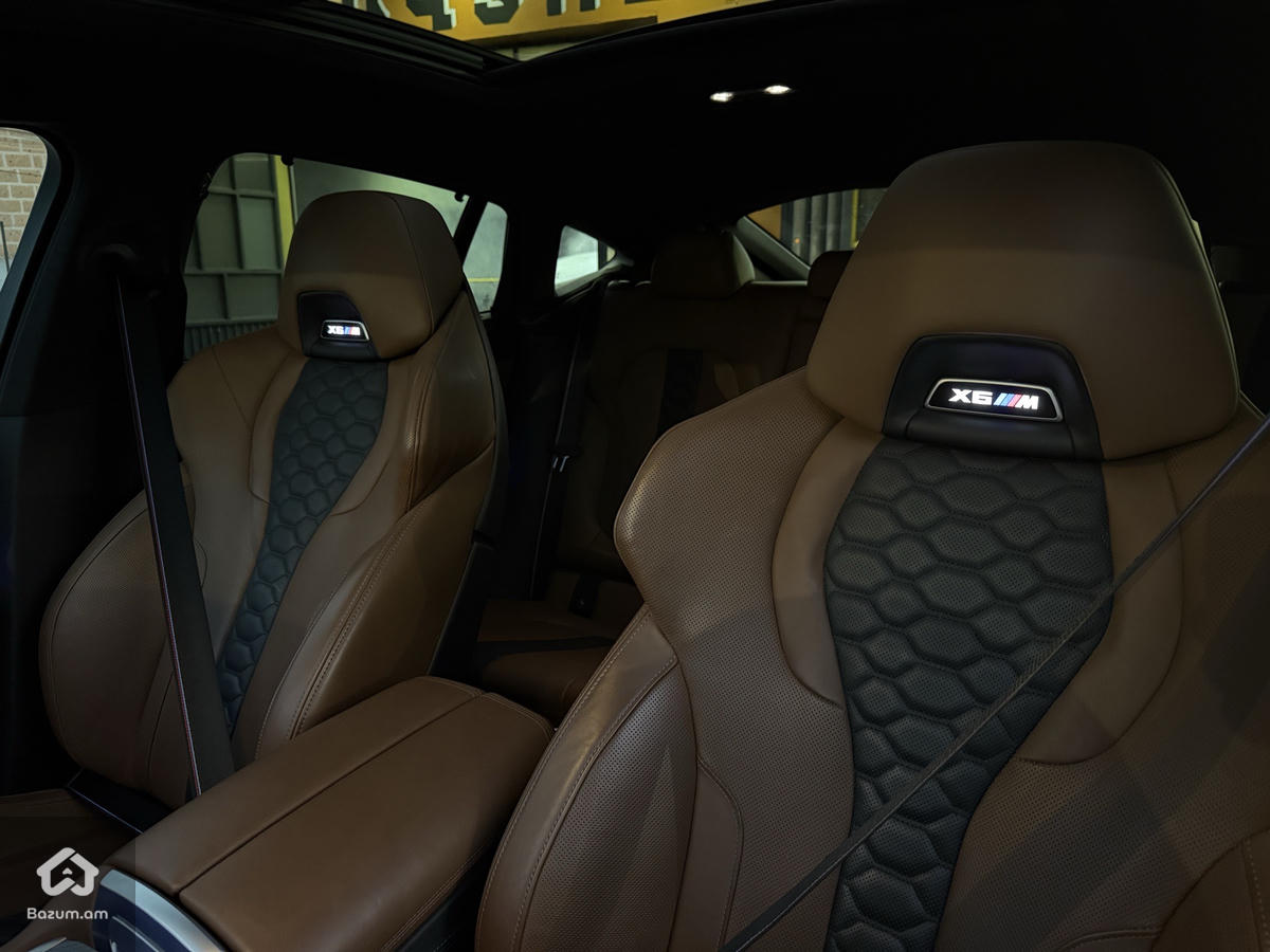 BMW  X_ M Competition  - image 11