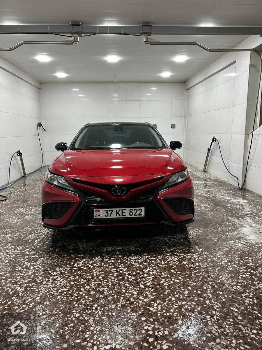 Toyota Camry 2021SE - image 3