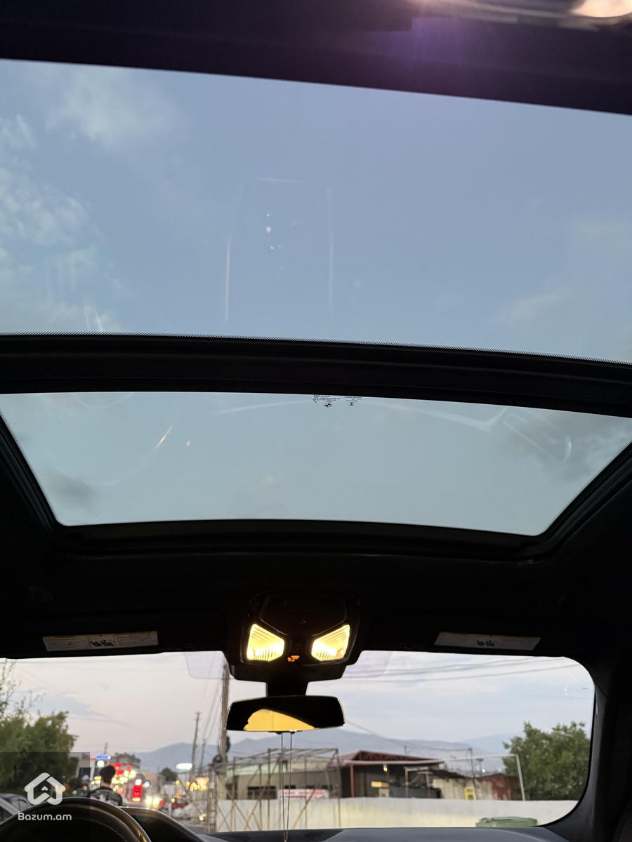 BMW  X_ M Competition  - image 12