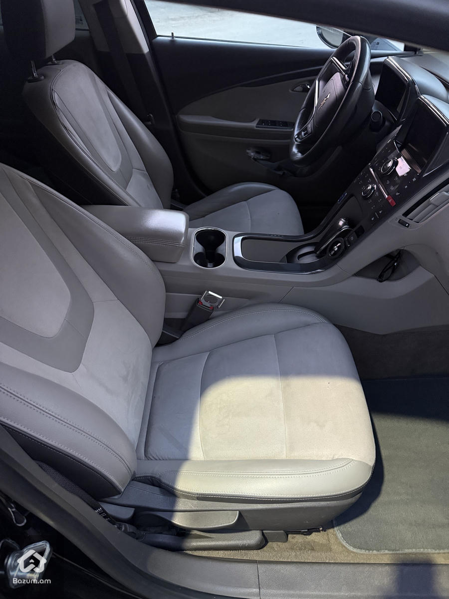 Chevrolet Volt - image 7