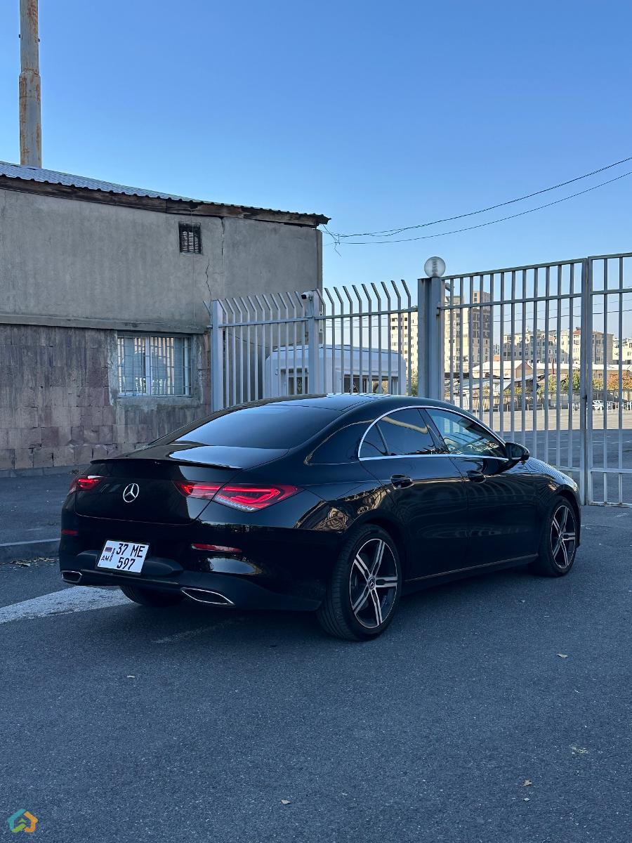 Mercedes Cla - image 10