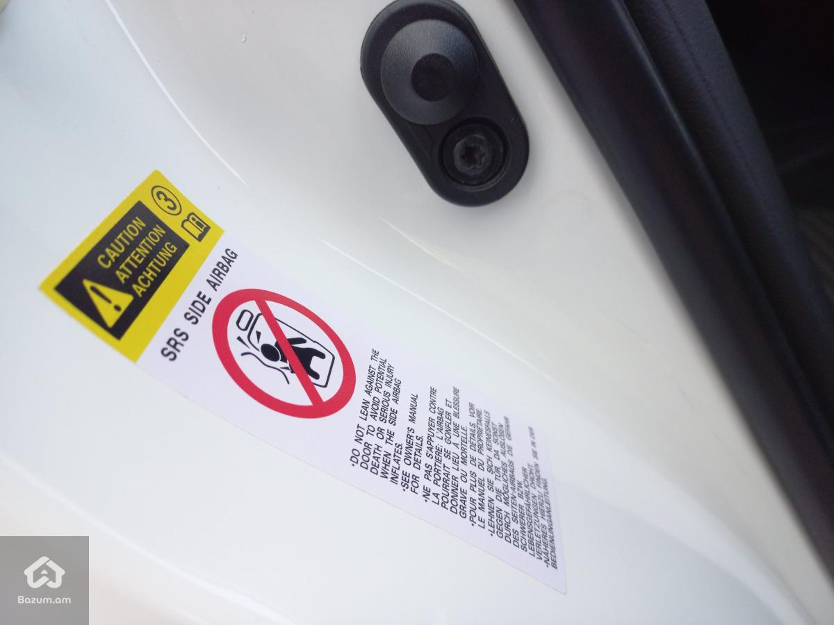 Toyota Camry V70 Անթերի - image 40