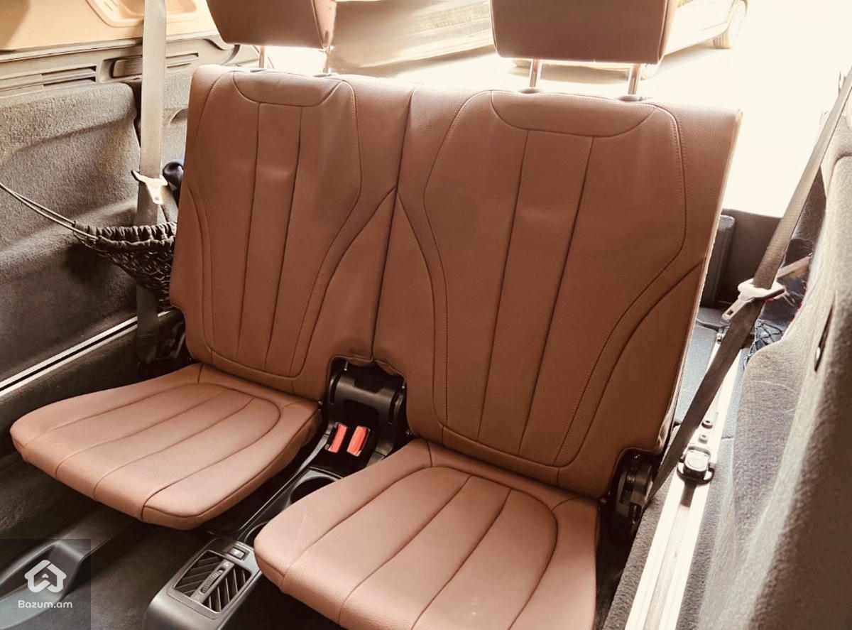 BMW X5 F15 - image 10