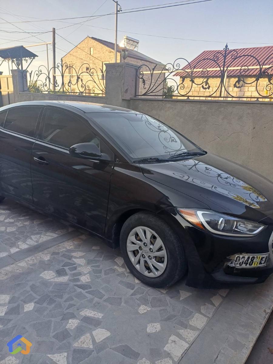 Hyundai elantra