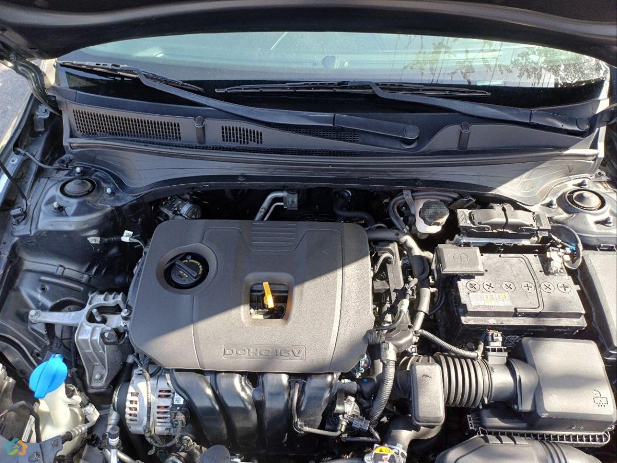 Kia Forte GT Line - image 8