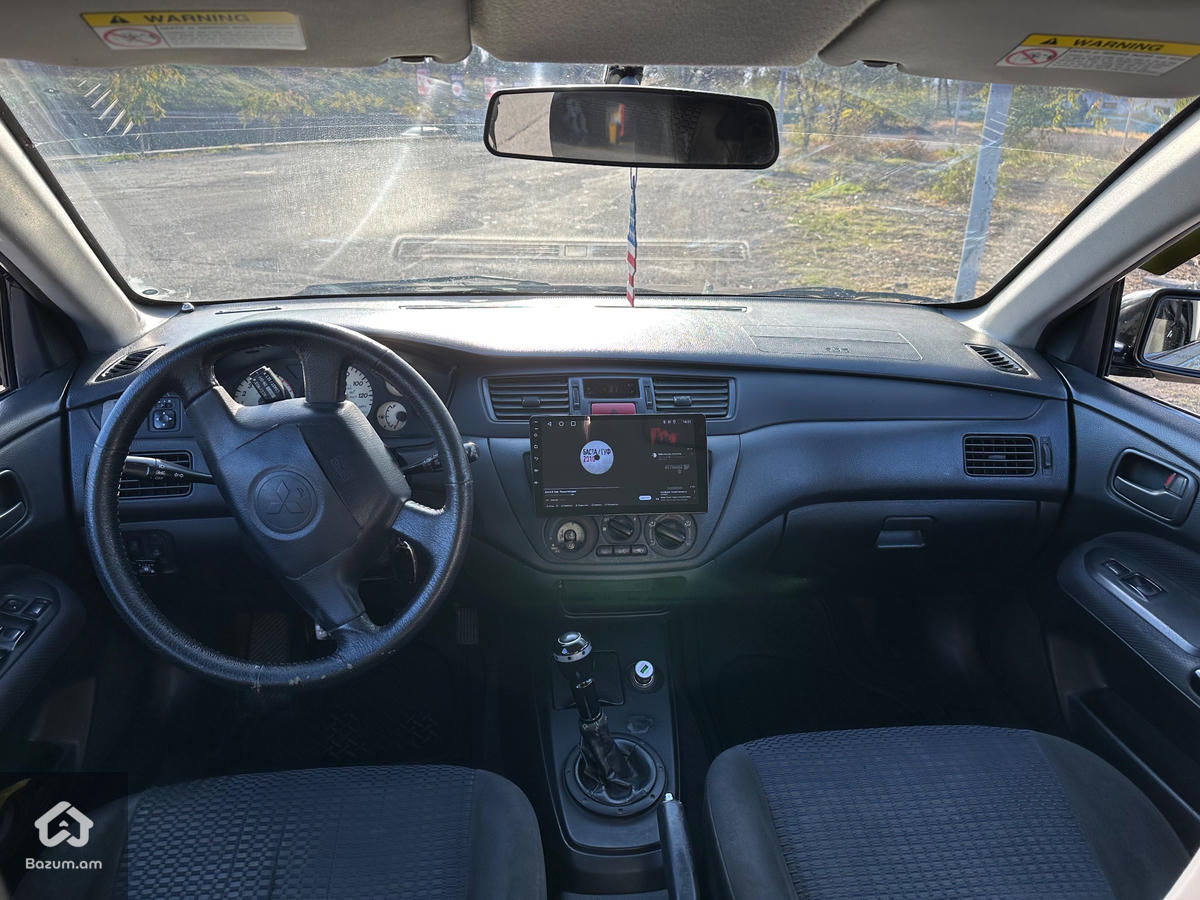 Mitsubishi Lancer - image 5