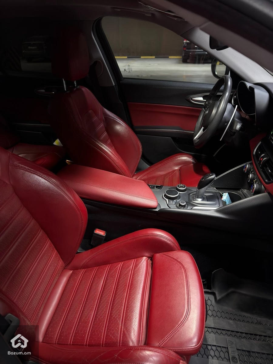 Alfa Romeo Giulia - image 15