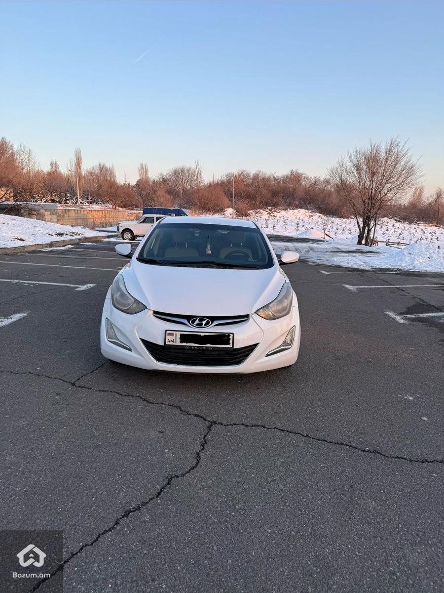 Hyundai Elantea - image 1