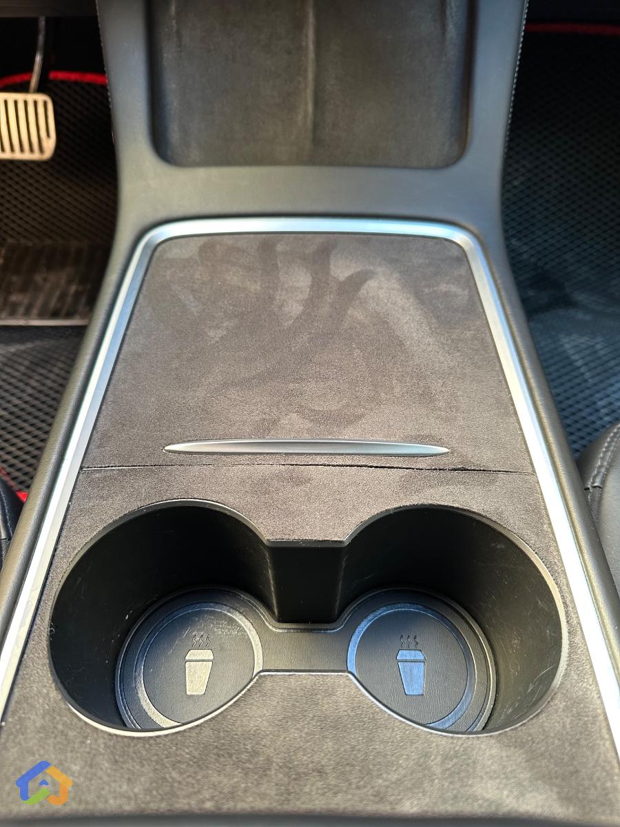 Tesla Model 3 SR+ - image 11