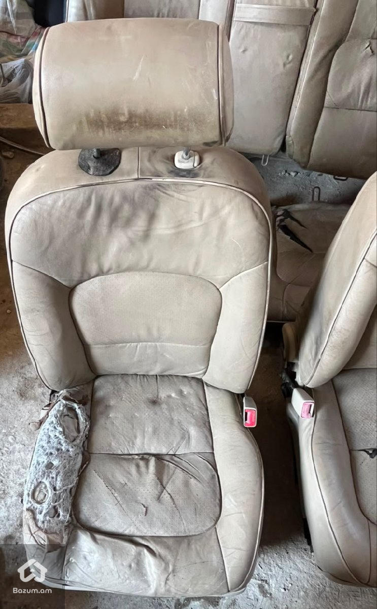 toyota brevis sidelnikner toyota progres sidelnik toyota brevis սիդելնիկ նստարան - image 2