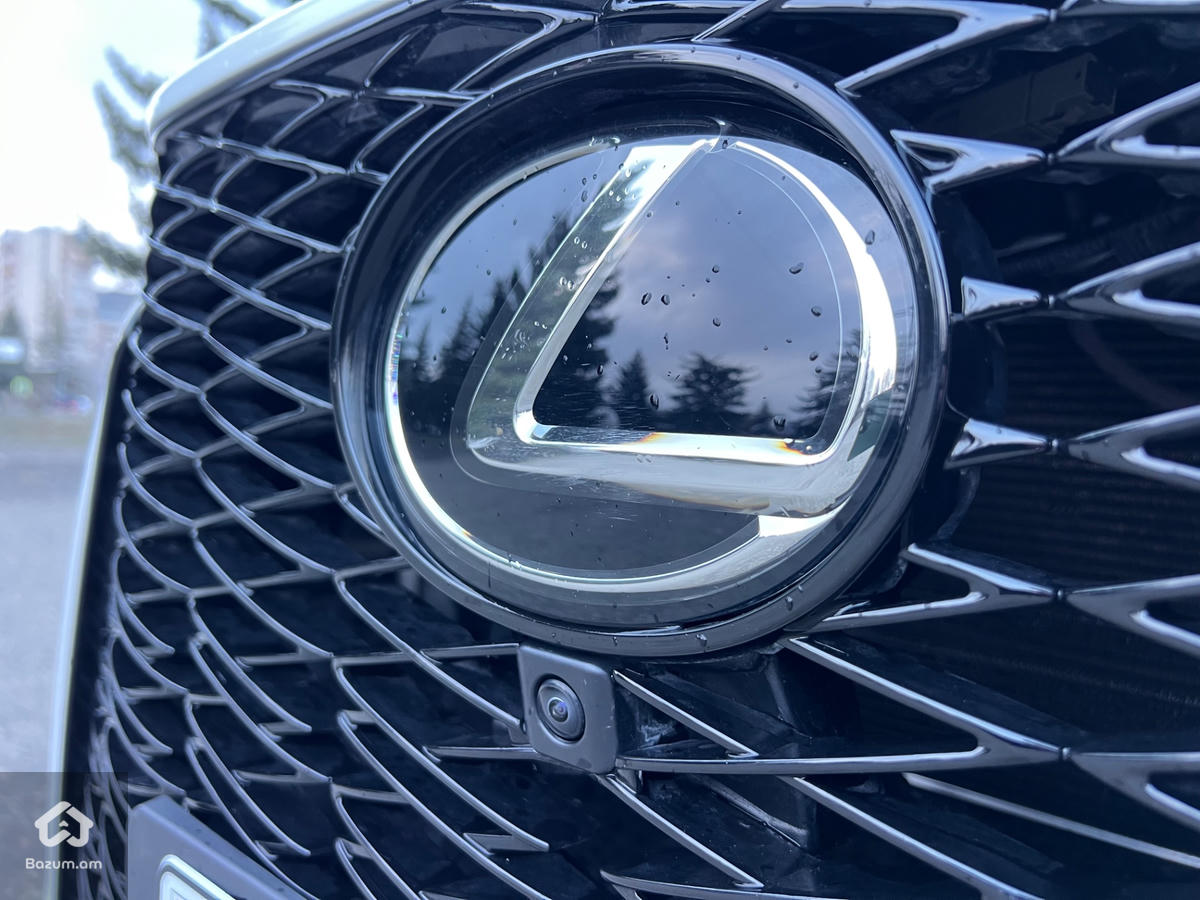 Lexus NX350 Luxury - image 10