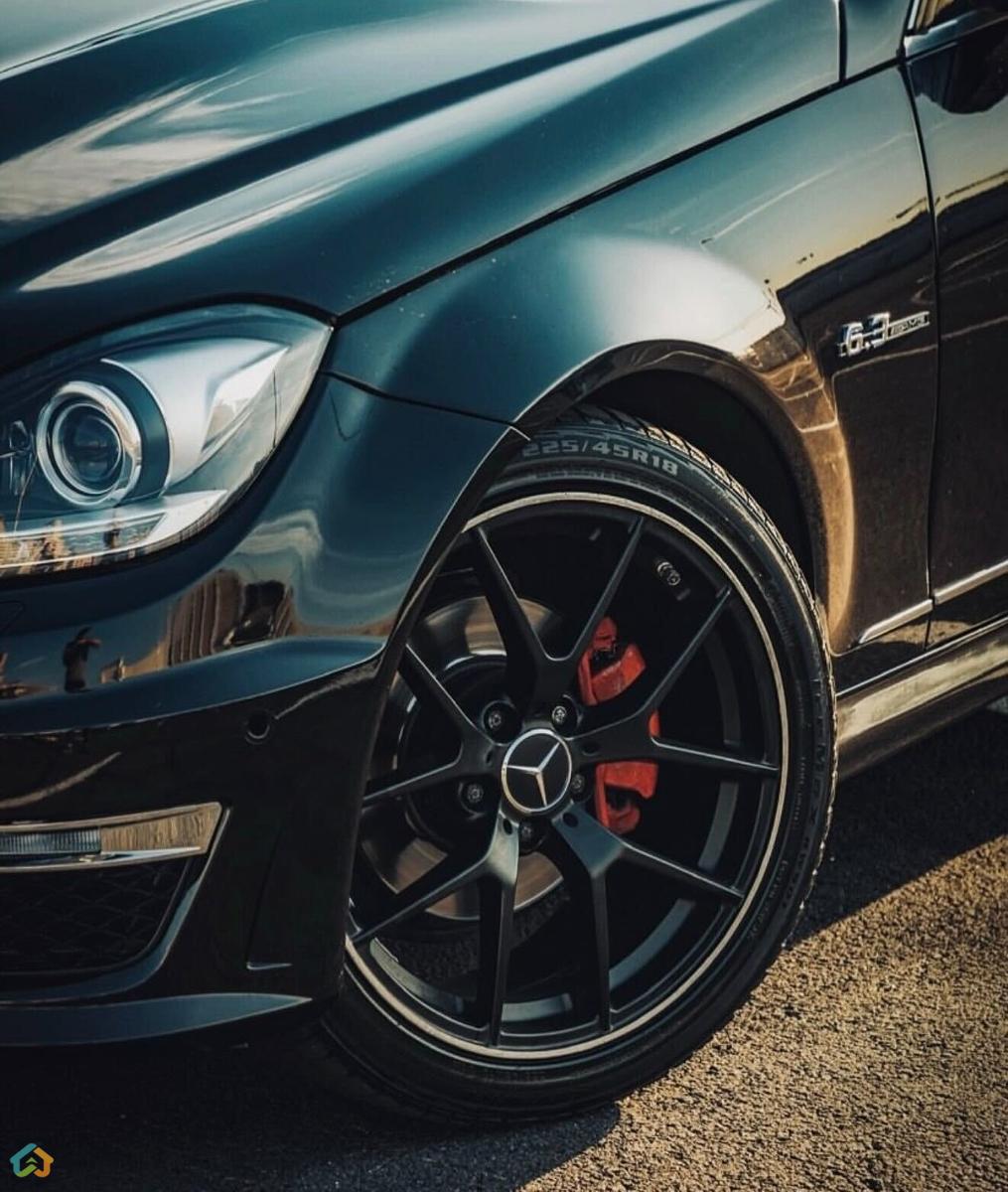 Mercedes-Benz - image 6