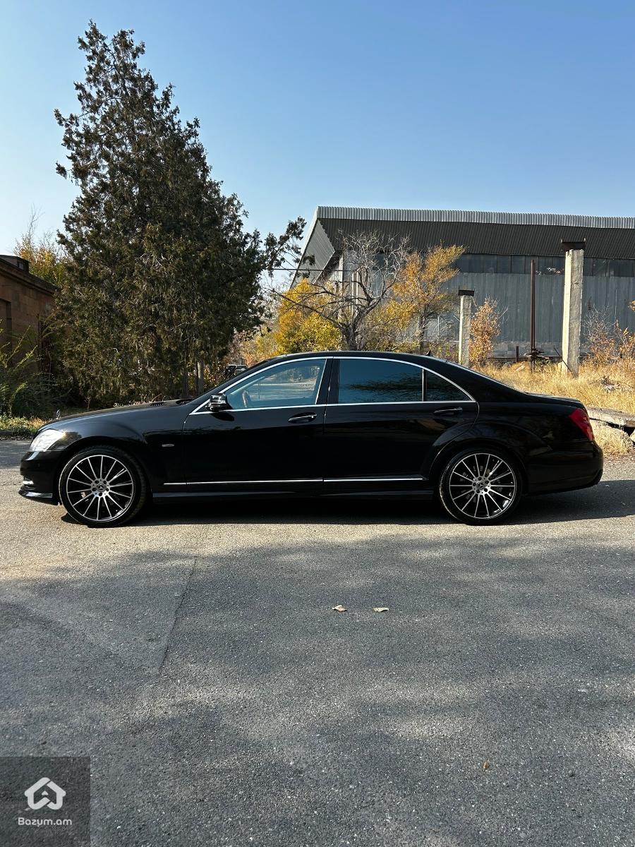 Merdedes Benz S500 W221 - image 4
