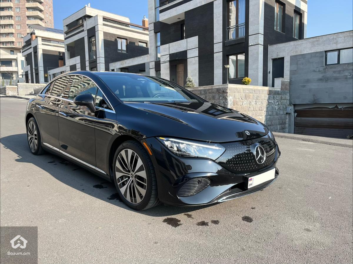 Mercedes Benz EQE - image 1