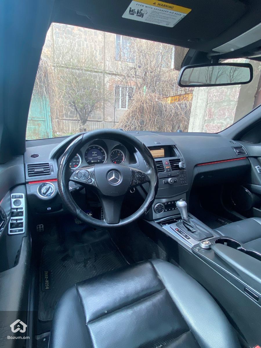 mercedes c300 w204 - image 11