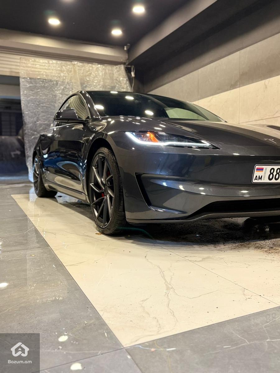 Tesla Model 3 Performance 2025 - image 2