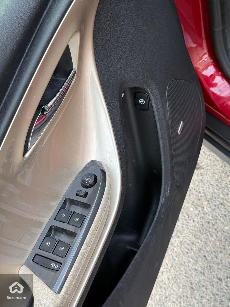 Chevrolet Volt 1 - image 5