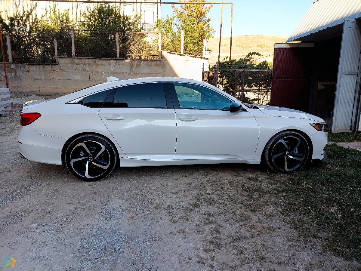 Honda accord - image 3