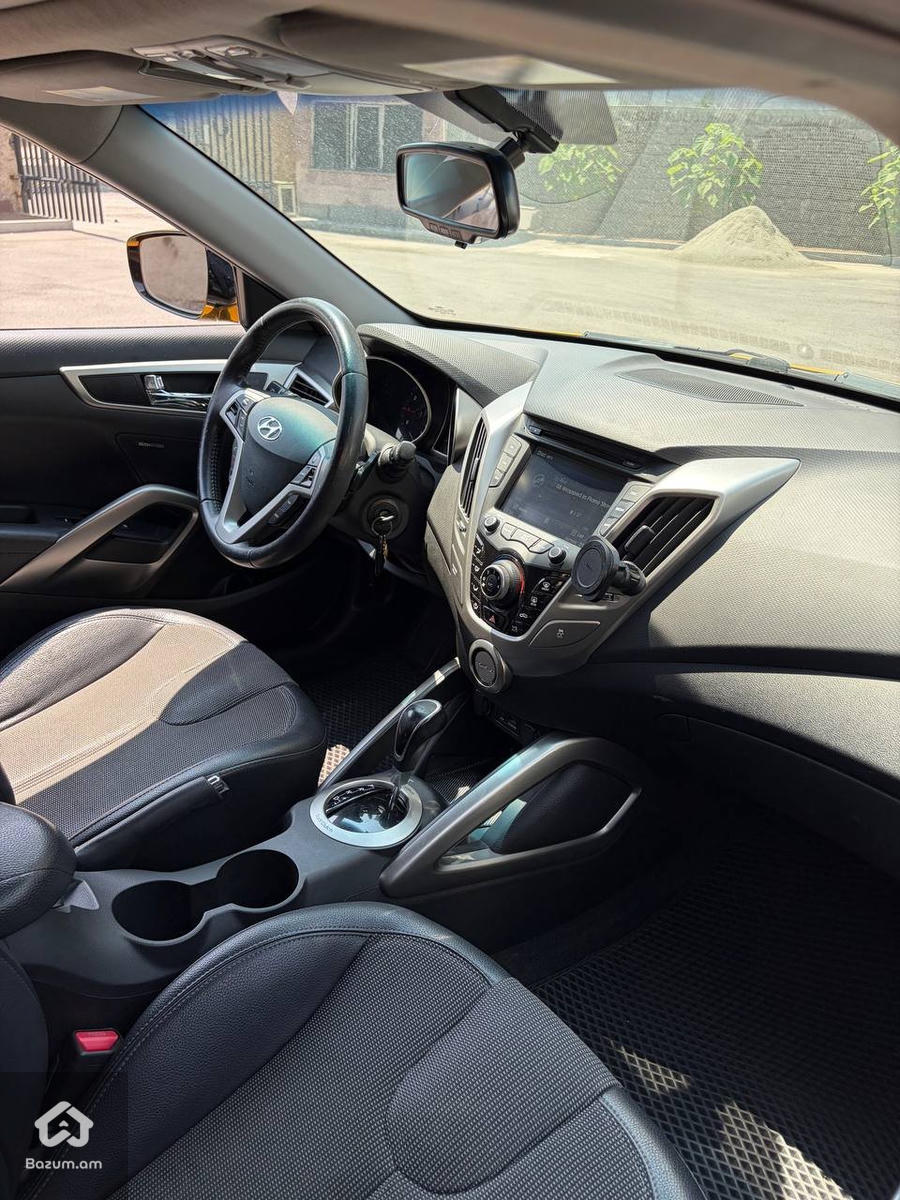 Hyundai Veloster - image 5