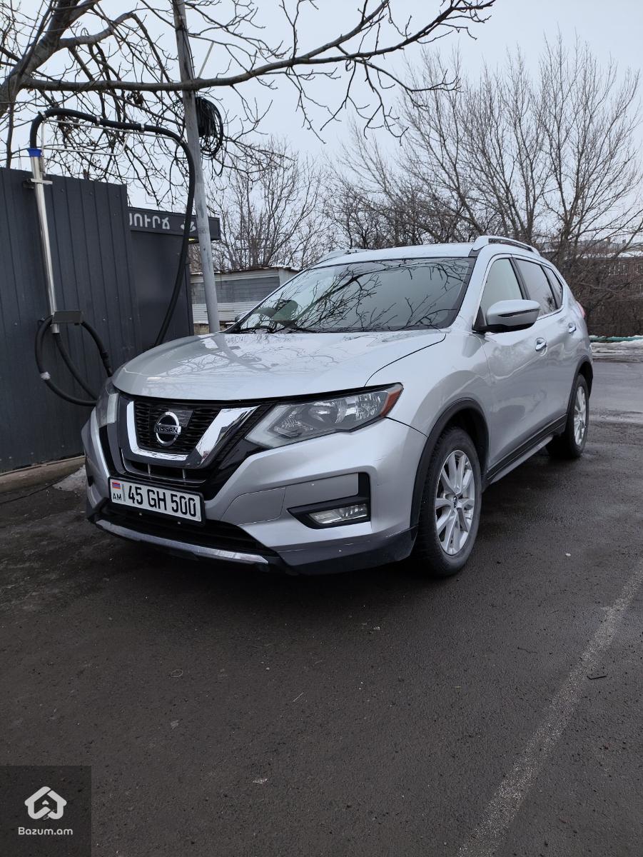 Nissan Rogue 2018 - image 2