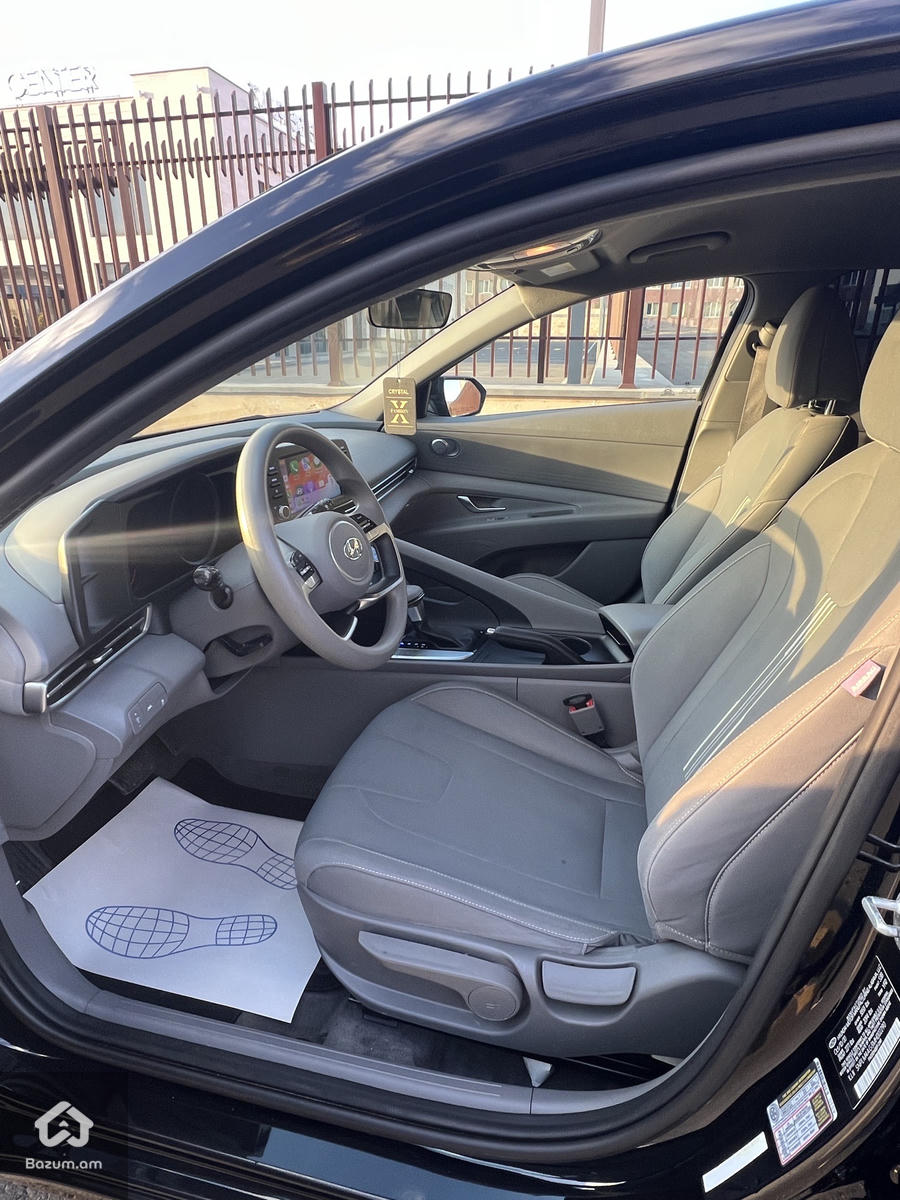 HYUNDAI ELANTRA 2021-20  - image 17