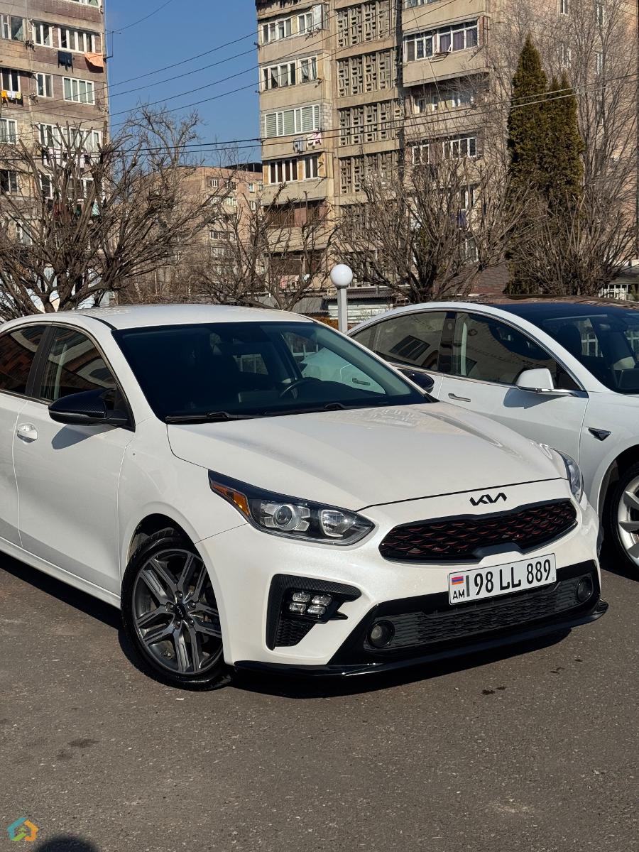 Kia Forte EX - image 2