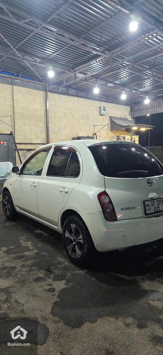 Nissan March - image 6